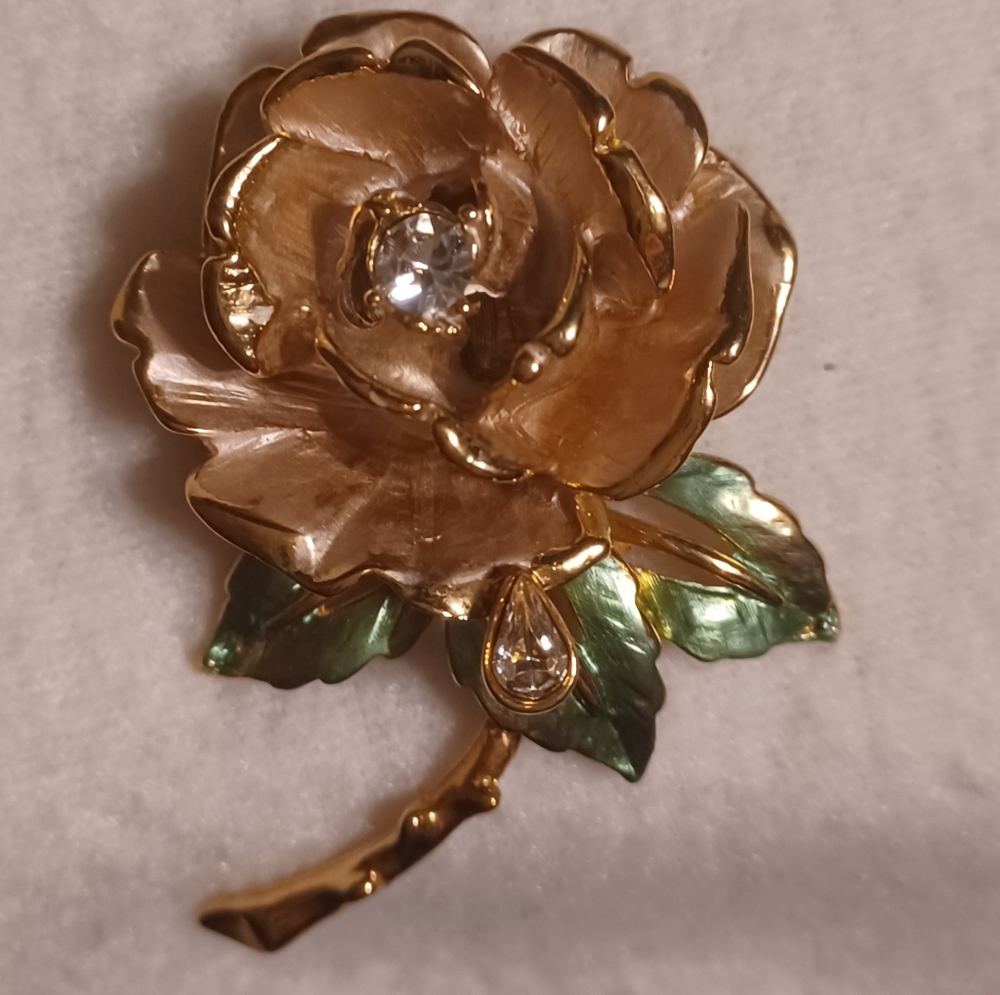 Princess Dianna inspired Broach 1997